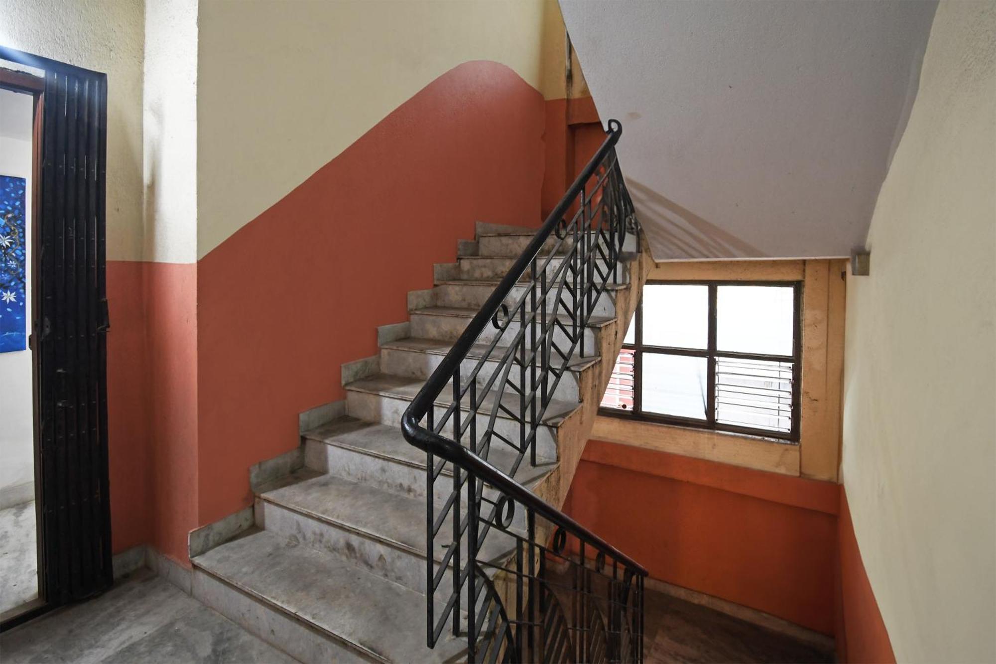 Oyo Hotel Chinar Park Calcutta Extérieur photo